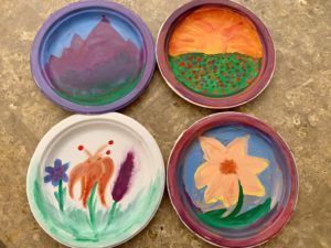 How to Setup Paper Plate Painting with an Art Club